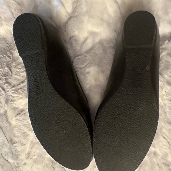 MUNRO WOMEN’S LOAFERS NWOB - Picture 4 of 6